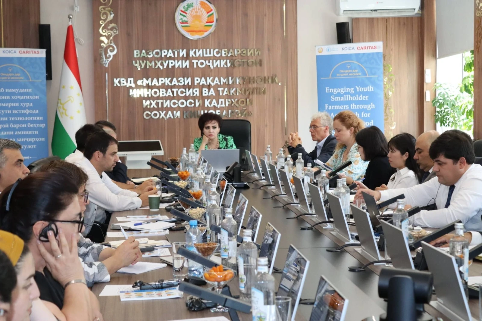 Ҷаласаи ғайринавбатии Кумитаи роҳбарикунандаи лоиҳа оид ба ҷорӣ намудани киоскҳои рақамии кишоварзӣ